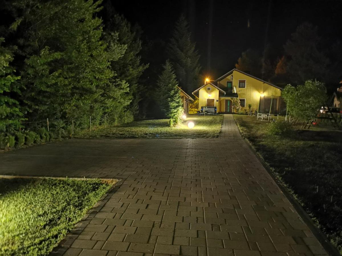 Villa Cozy House Ania Plitvička Jezera Exterior foto