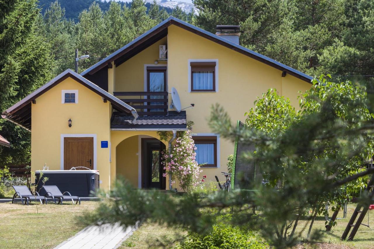 Villa Cozy House Ania Plitvička Jezera Exterior foto